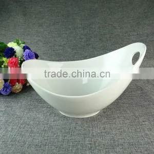 Pure White Unique Shape Ceramic Salad Bowl With Handle thumbnail-1