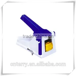Kitchen Fruit and Vegetable Cutting Tool thumbnail-1