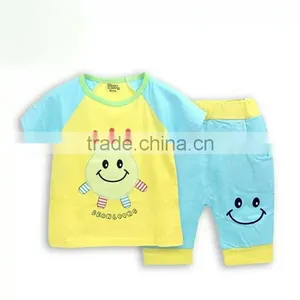 Manufacture Children Clothing Set Fashion Smile T Shirt and Pants Children Clothes Set thumbnail-1