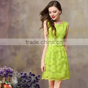 Latest Elegant Flower Lace Ladies Dresses Pictures thumbnail-1
