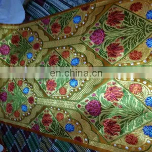 METALLIC BROCADE FABRIC WITH SILK BASE thumbnail-1