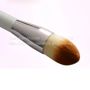 Multifunction Arrowhead Flame Powder Brush Foundation Brush thumbnail-4