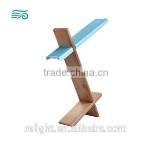 Hot Sales! New Designed Modern Stylish Rechargeable Led Desk Lamp With USB Charger thumbnail-2