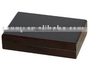 Walnut Wooden Cigar Humidor thumbnail-1
