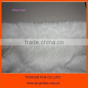 High Quality Rabbit Fur Skin thumbnail-2
