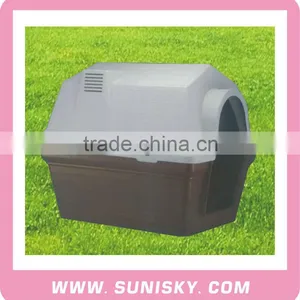 Plastic Pet House thumbnail-1