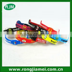 2014 Silicone World Cup Wristband With Hologram thumbnail-1