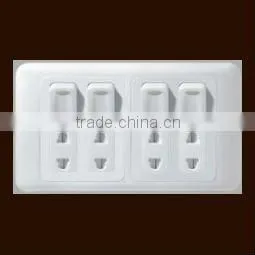 4 Gang Switch and 4 Gang Socket With Luminous Lamp thumbnail-1