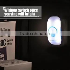 18 LED 3528SMD Night Light Lamp White PIR Sensor 8000K Hallway Drawing Room Plug EU thumbnail-1