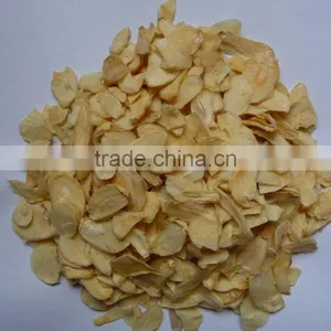 Garlic Exporter Wholesale Products Garlic Pieces, Sliced, Cut Dehydrated Garlic Flakes thumbnail-2