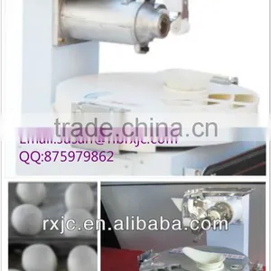 Round Dough Roller thumbnail-1