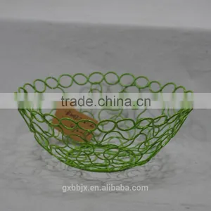 Metal Wire Fruit Basket With Open Design thumbnail-2