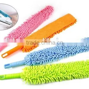 Flexible Microfiber Window Duster thumbnail-1