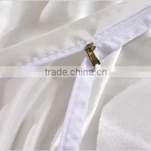 7 Pcs Jacquard White Silk Duvet Cover Set thumbnail-2