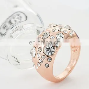 White Gold Plated CZ Diamond Wedding Rings 7mm Women Fine Jewelry Zirconia Crystals Engagement Rings Top Quality Alloy Ring thumbnail-4
