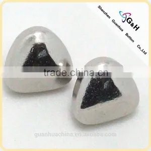 Triangular Alloy Rivets thumbnail-1