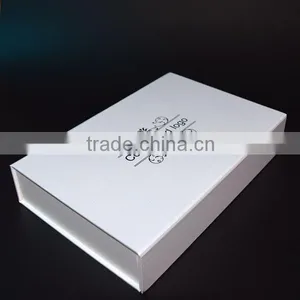 Packaging Factory Customize Folding Plain White Shoe Carton Box thumbnail-6