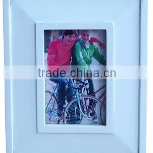Antique Design PF1001W Wooden Photo Frame thumbnail-1