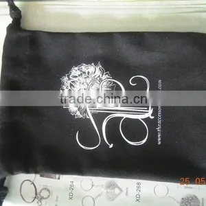 Printed Satin Pouch thumbnail-3
