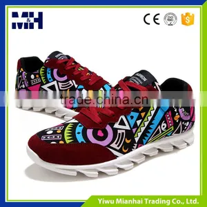 China Supplier High Quality New Model Sports Shoes Men thumbnail-1
