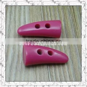 Factory Wholesale Plastic Toggle Buttons for Garment thumbnail-1