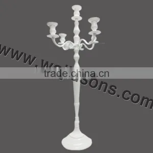 Wholesale Hot White Candelabra for Wedding Decoration thumbnail-1