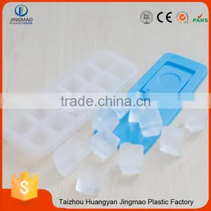 BPA-Free Custom Ice Cube Tray With Lid thumbnail-2