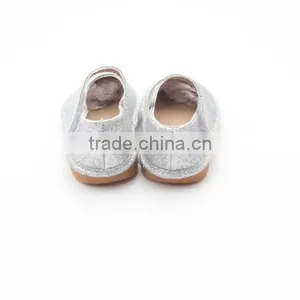 Hot Selling Childrens Squeaky Shoes Mix Color Shoes for Kids thumbnail-2