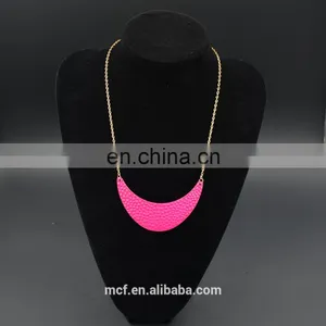 Wholesale Crystal Diamond Rhinestone Fashion Pendant Necklace MCB-0039 thumbnail-3