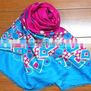Fashionable Voile Polyester Flower Printed Long Scarf thumbnail-2