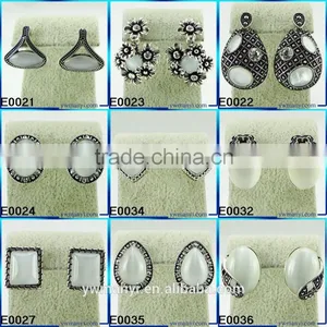 Crystal Wedding Ring Simple Design Silver Plated Ring R666 thumbnail-3