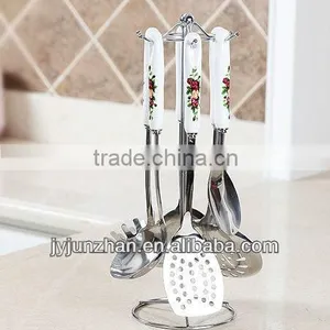 Metal Kitchen Utensils Made by Jieyang Factory and Sell Directly thumbnail-1