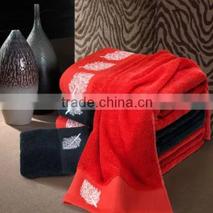 Cotton Dobby Border Face Towels thumbnail-1