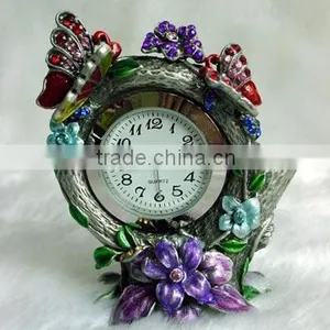Metal Clock thumbnail-1