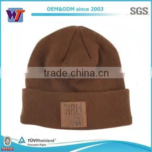 Wholesale Knitted Beanie Hat, Custom Beanies With Leather Logo Patch thumbnail-1