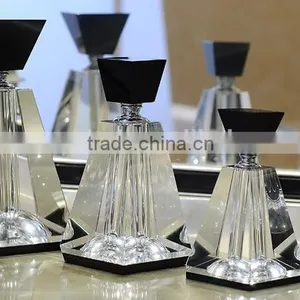 Factory Direct Selling High Quality Crystal Perfume Bottle thumbnail-1