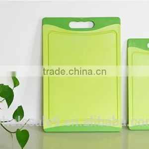 Newest FDA Durable Colorful Non-slip Plastic Cutting Board thumbnail-1