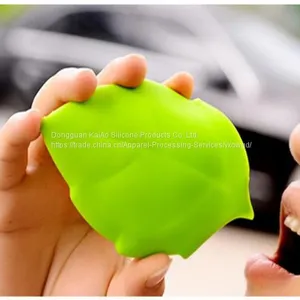 Travel Foldable Camping Silicone Cup thumbnail-4
