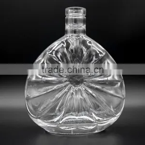375ml Fancy Crystal Clear Whisky Bottle, Premium Glass Bottle Wholesale for Liquor thumbnail-1