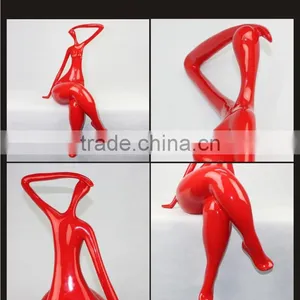 Fat Lady Sculpture thumbnail-2