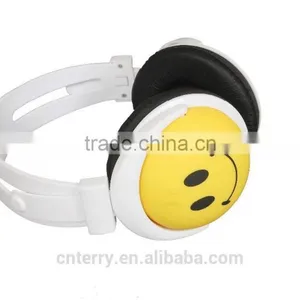 2016 Best Selling Smiling Face Headphones thumbnail-2