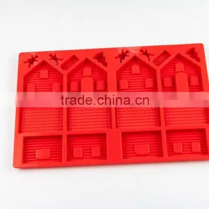 11200 Gingerbread House Shape Silicone Cake Mold thumbnail-4