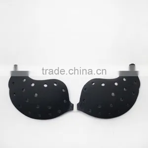 Breathable Strapless and Backless Bra thumbnail-1