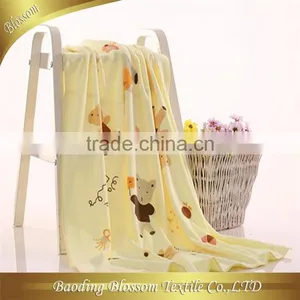 Made in China Promotional Microfiber Travel Bath Towel thumbnail-2