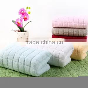 Super Absorbent Quick Dry Luxury Wholesale Square Pattern Bath/face Towel thumbnail-2