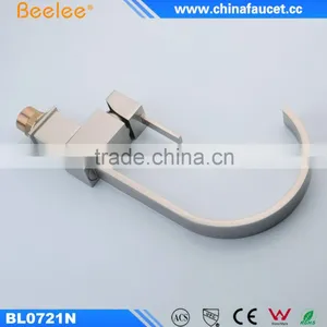 China Kitchen Mixer Instant Hot Water Tap Flexible Wash Basin Faucet thumbnail-4