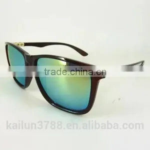KL Classic UV Polarized Sunglasses thumbnail-1