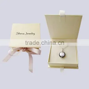 Custom Design High Quality Jewelry Paper Box Packaging thumbnail-2