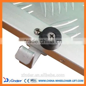 BMWR-3 Anti-skip Manual Folding Wheelchair Ramp for Van thumbnail-4