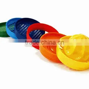High Grade Eight and Kitchen Tools, Funnel, Measuring Cup, Juicer, Grinding Mud Machine, Mixer, Grater, Twisting the Canned thumbnail-5